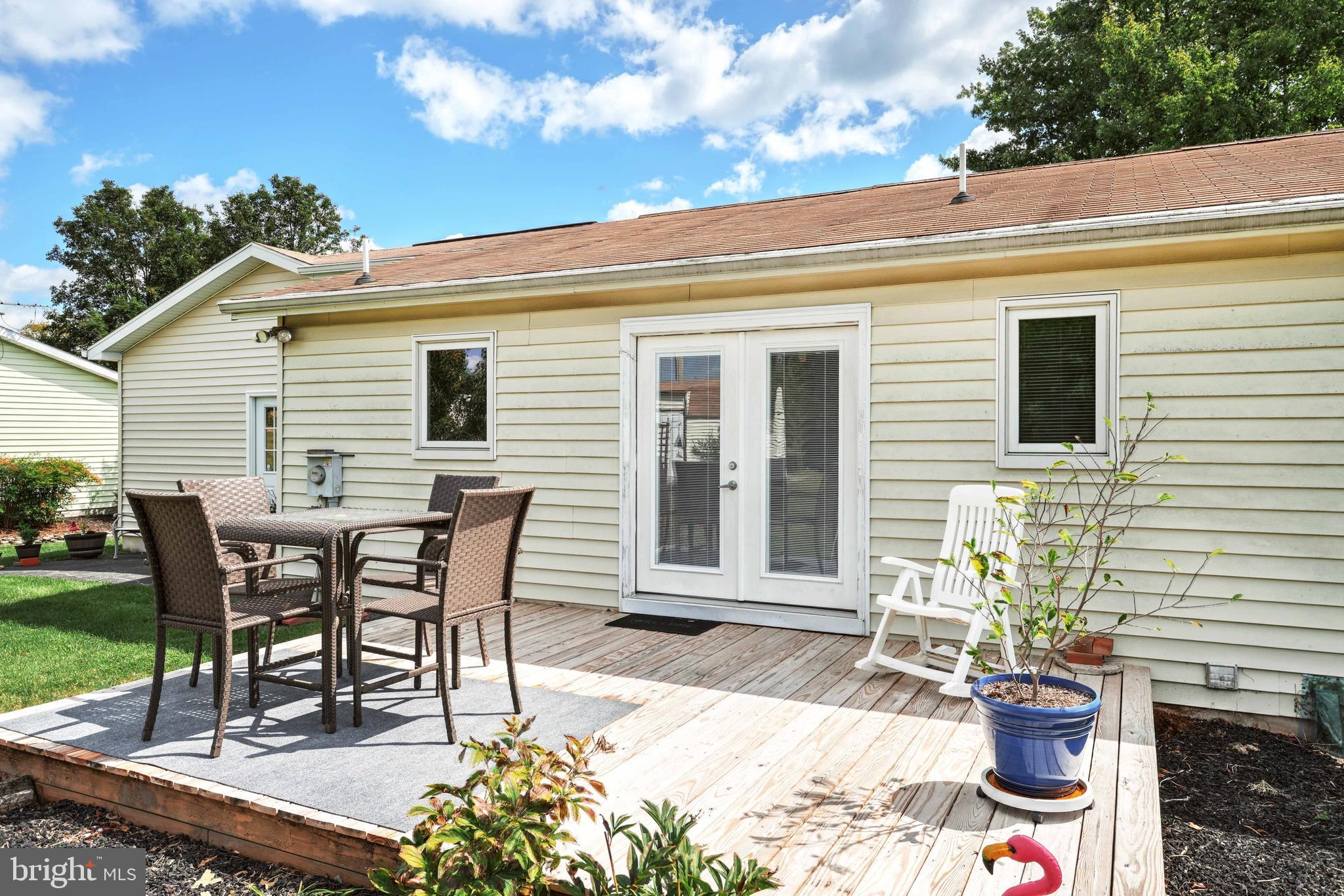 35 Kinsey Dr