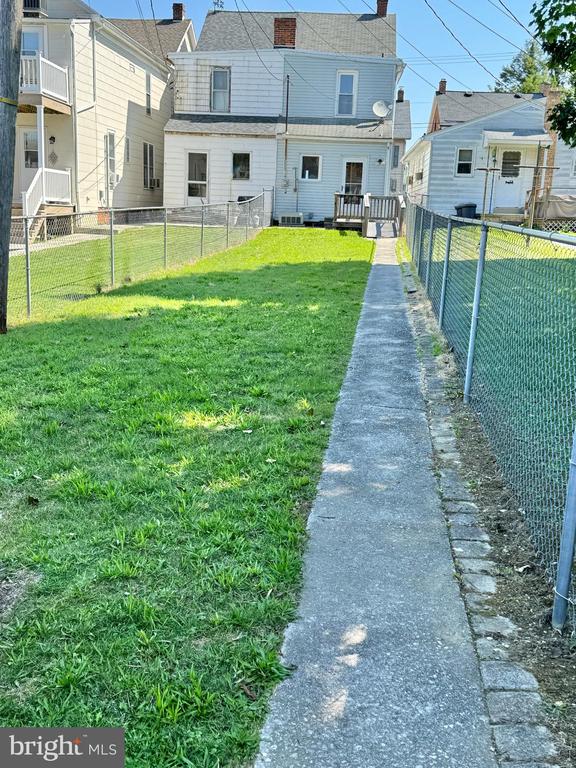 215 Centennial Ave
