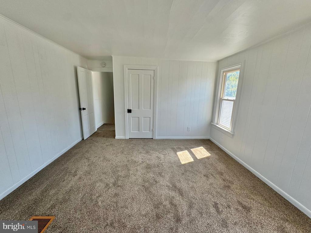 215 Centennial Ave