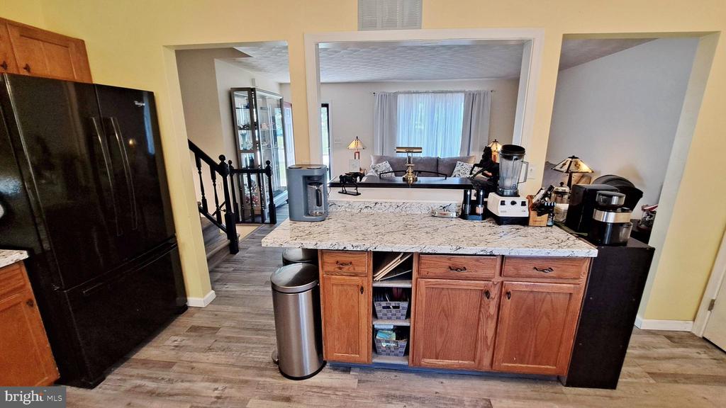 451 CLOVER LANE