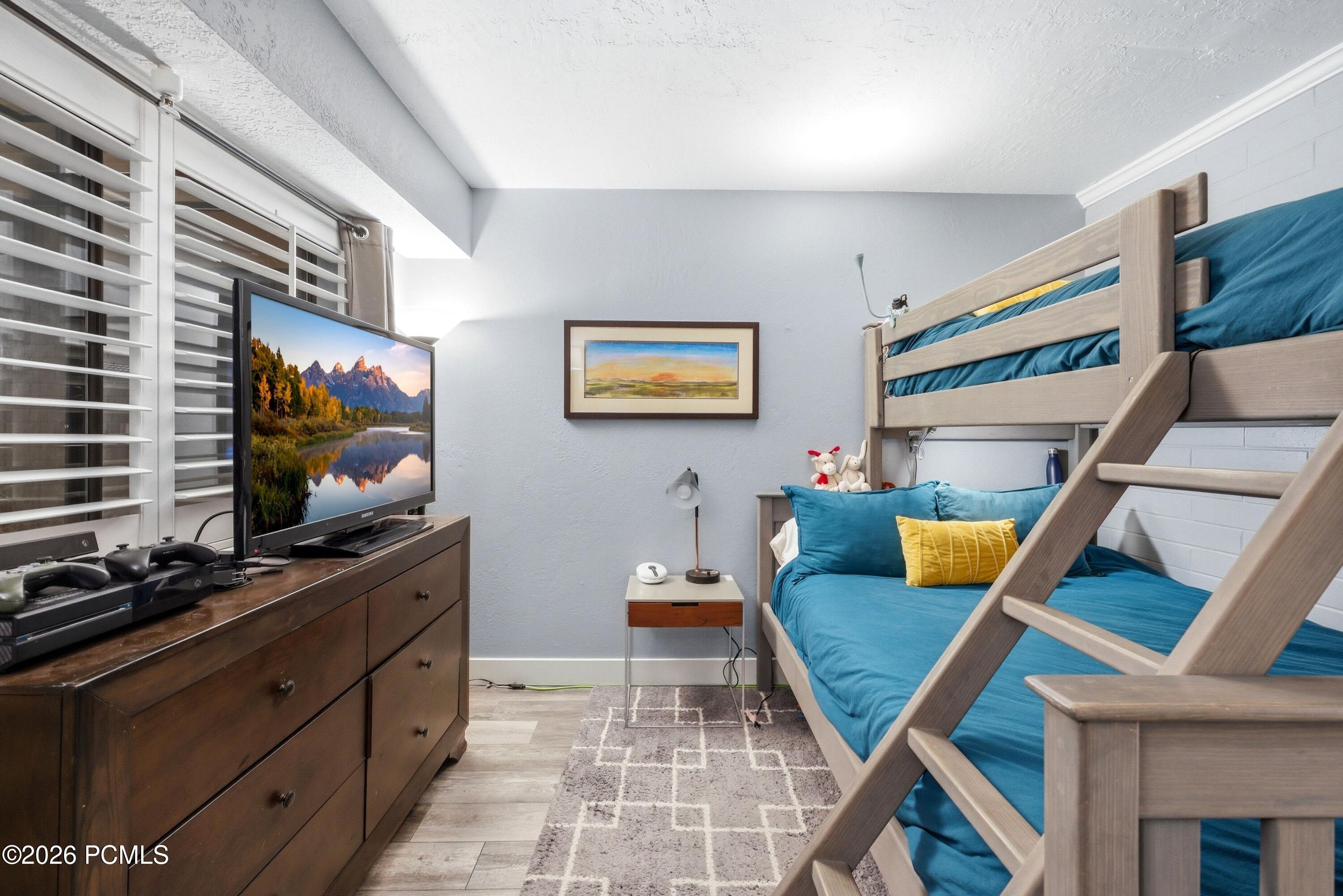 2000 Prospector Avenue 102