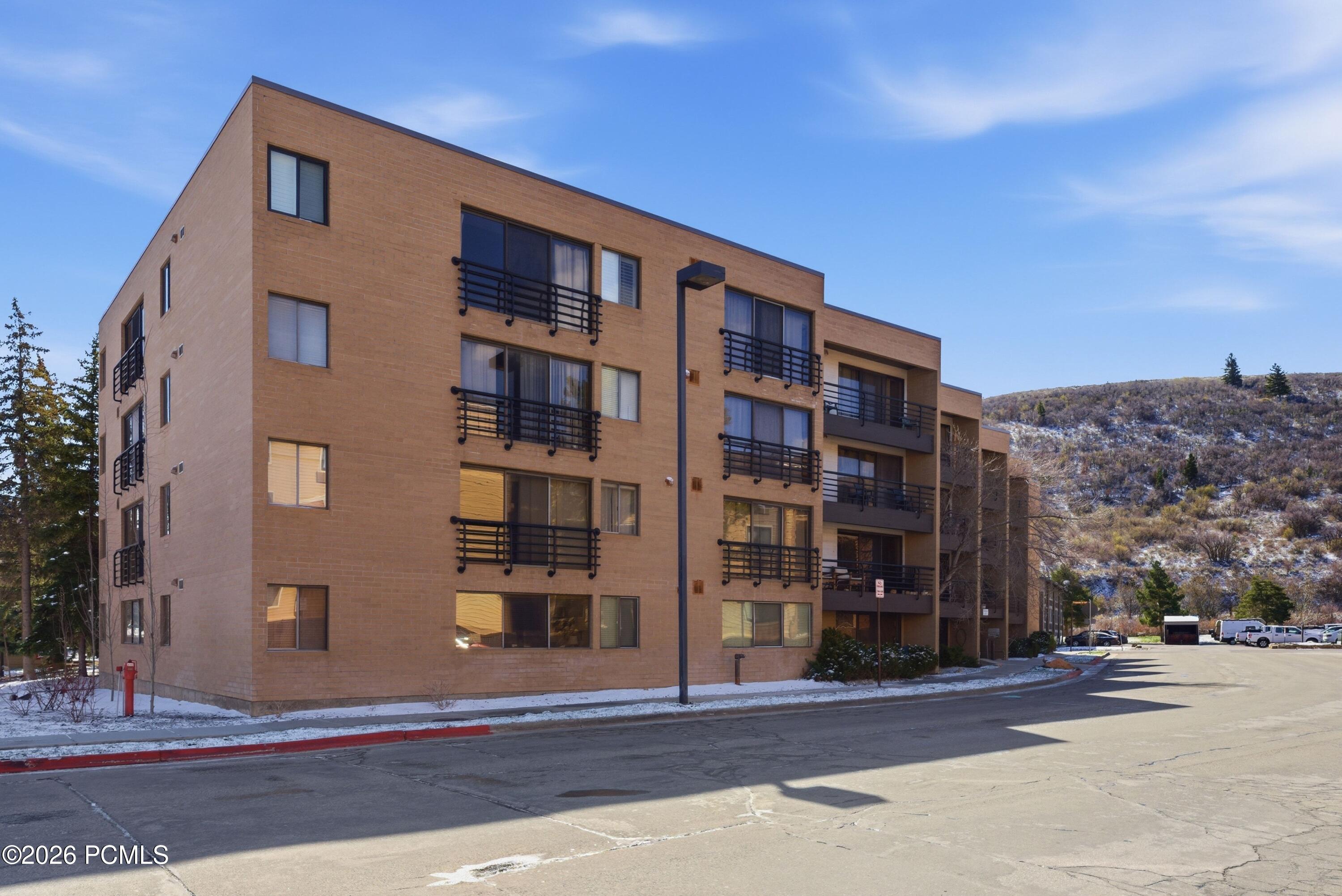 2000 Prospector Avenue 102