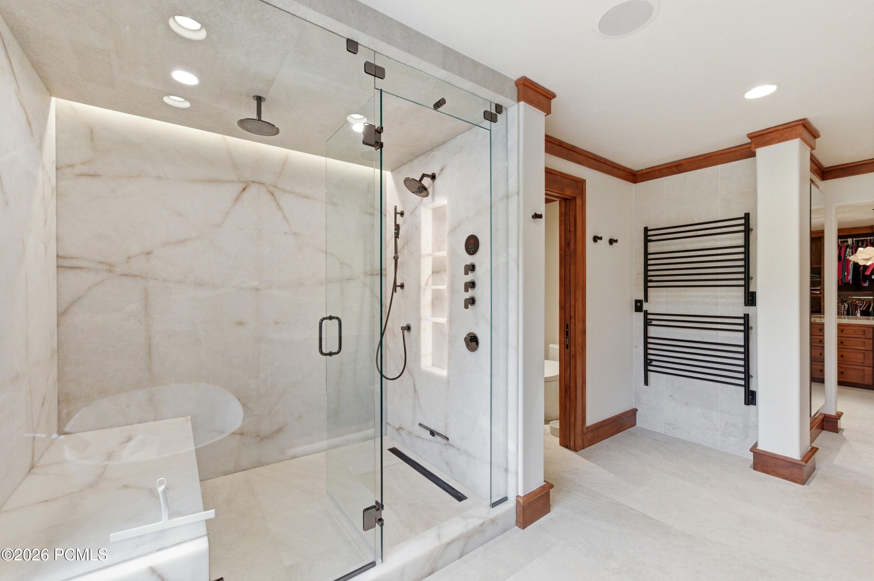 1042 W Quarry Mountain Lane
