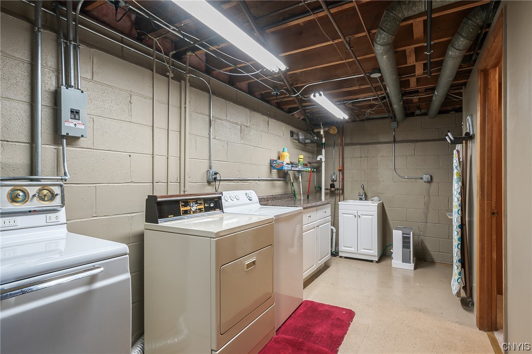 105 Cedar Lane