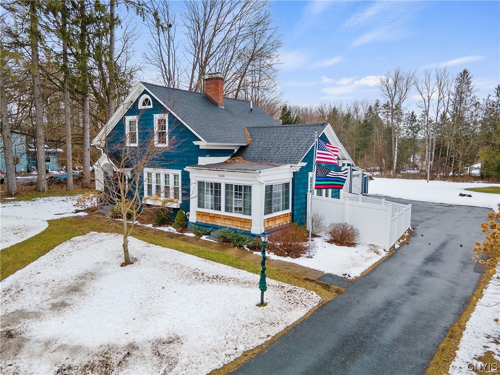7688 Maple Road