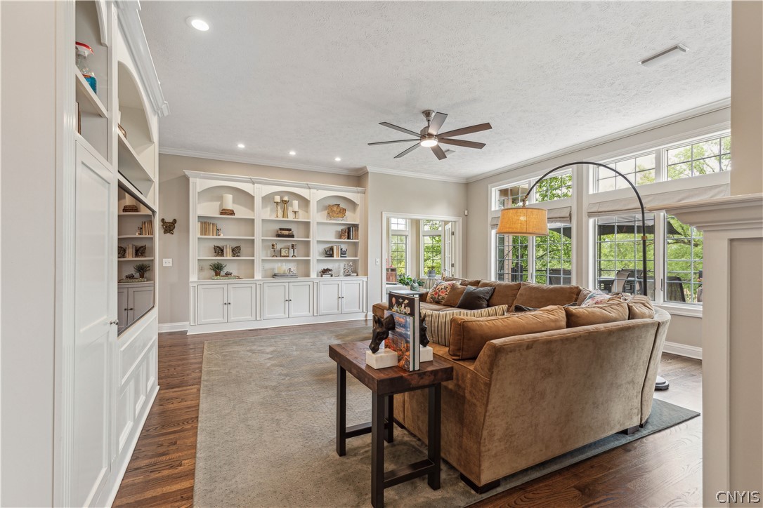 7534 Plum Hollow Circle