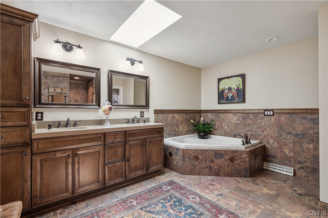 7534 Plum Hollow Circle