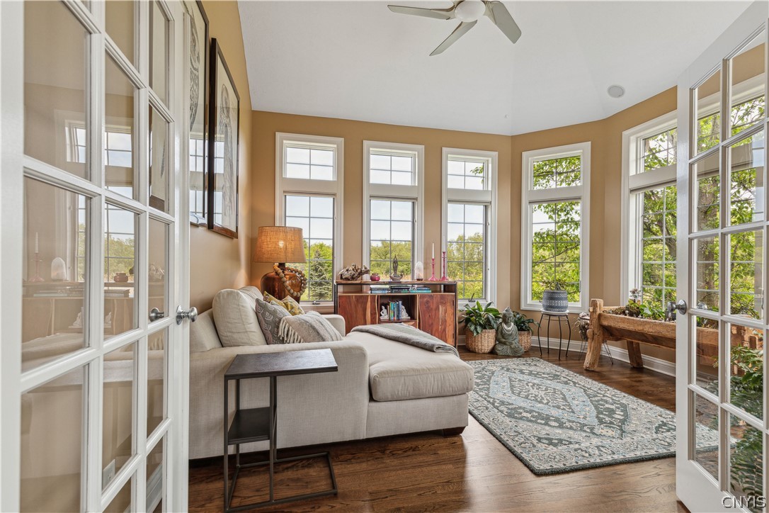 7534 Plum Hollow Circle