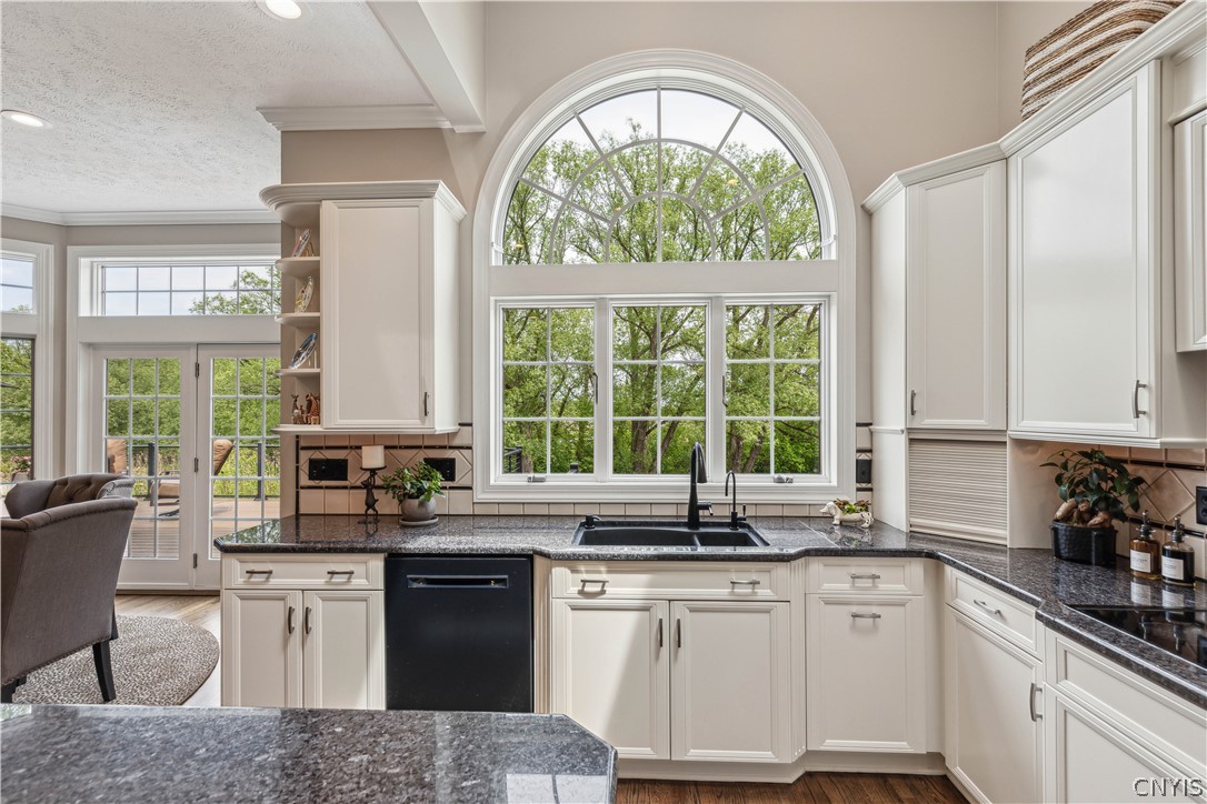 7534 Plum Hollow Circle