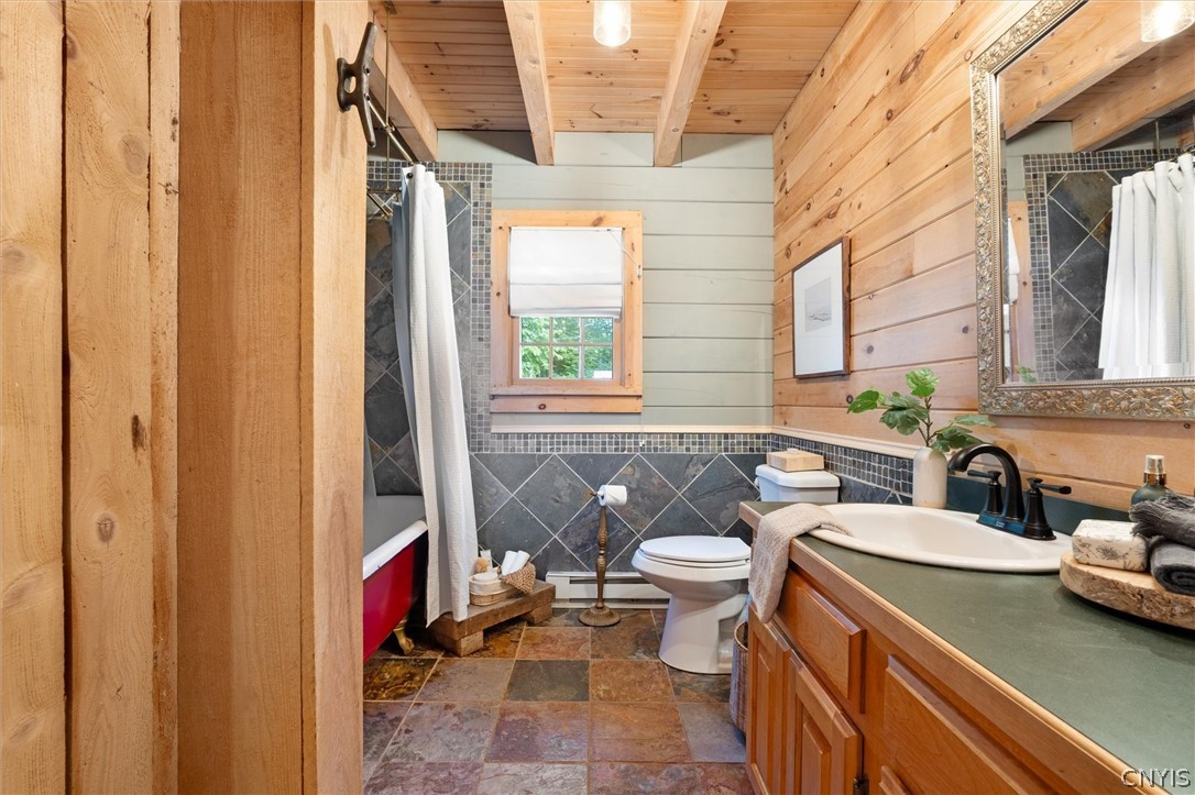 2028 Lower Burma Road