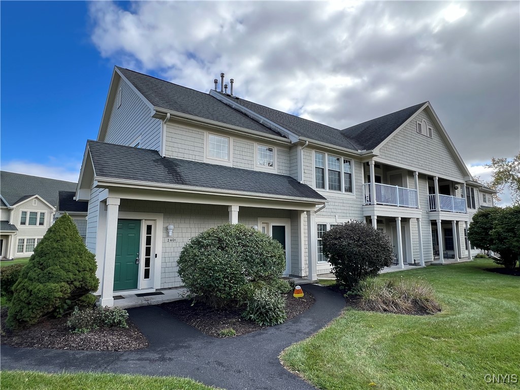 2401 Pipers Court 1