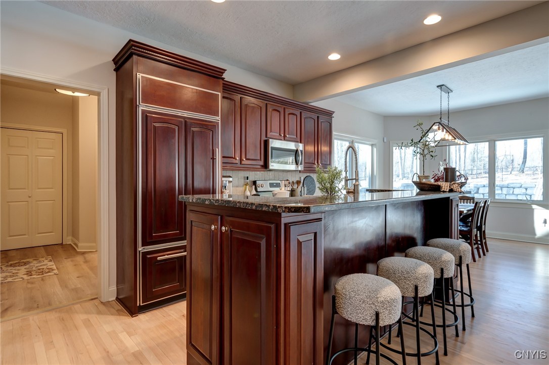 8271 Ashington Drive