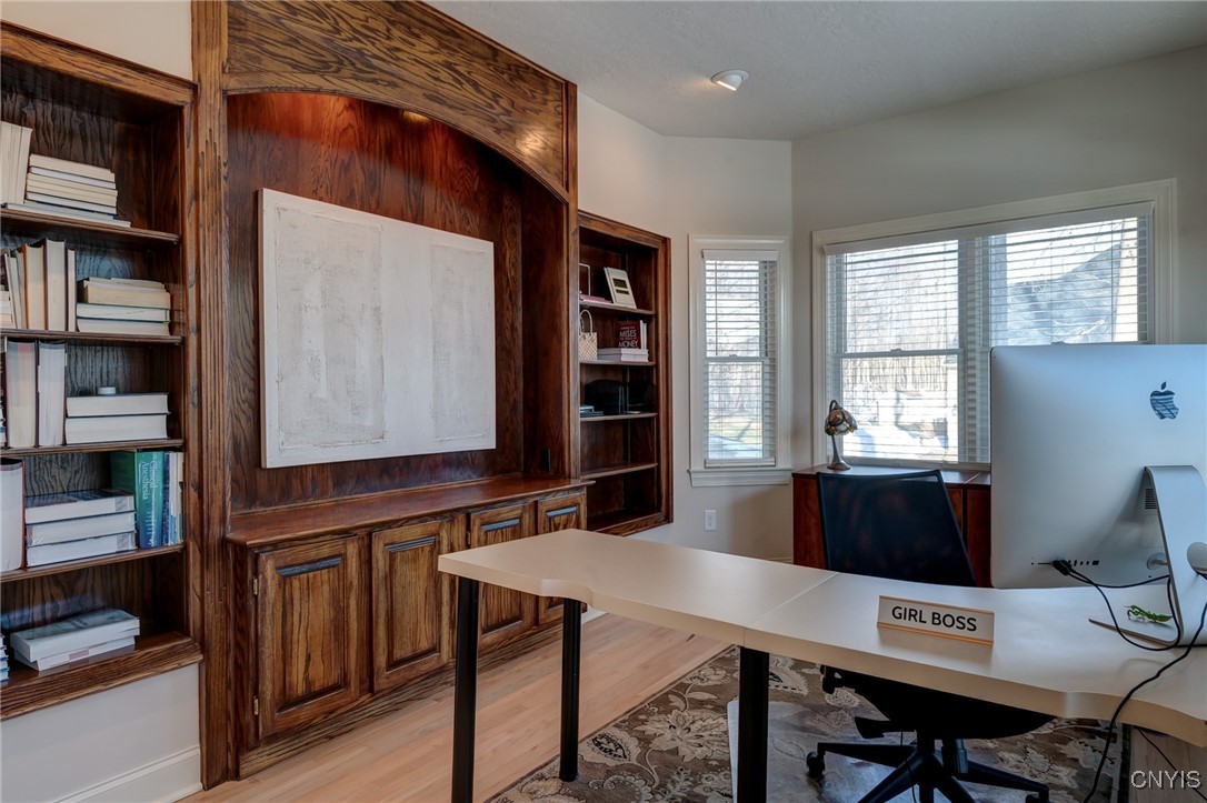 8271 Ashington Drive