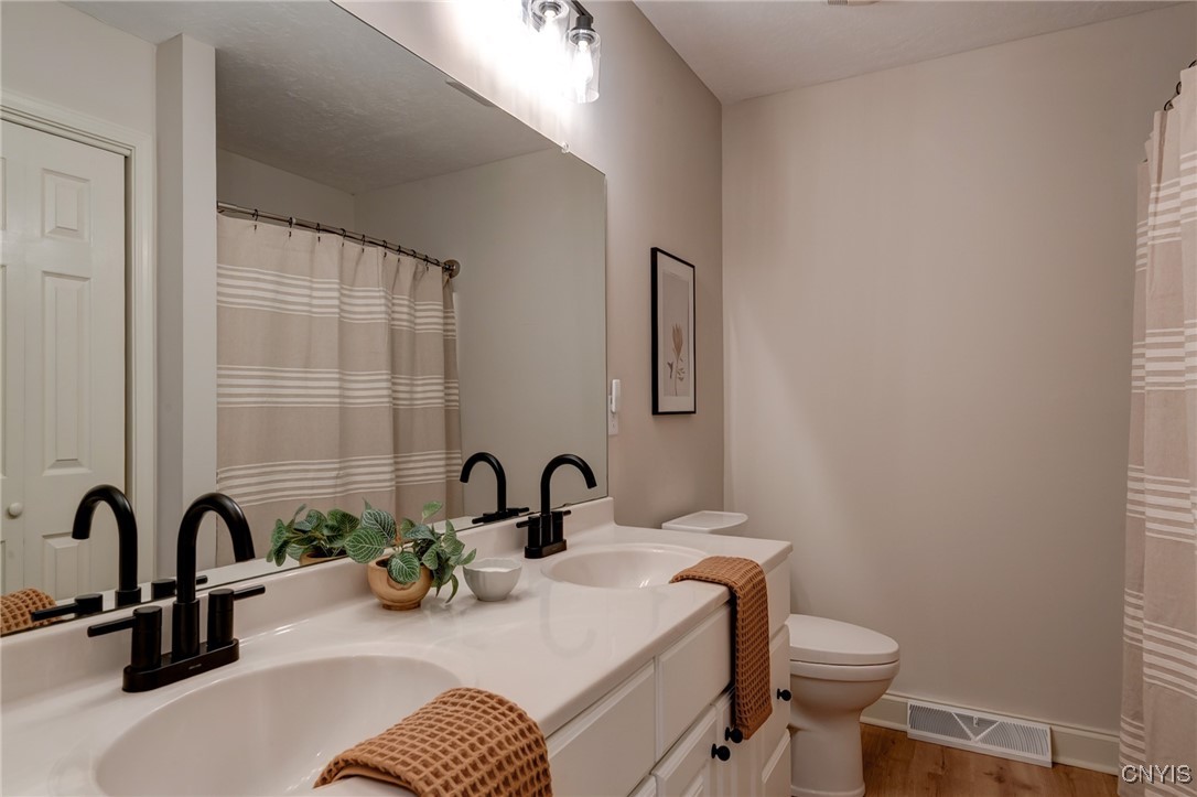 8271 Ashington Drive