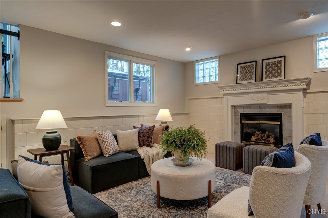 8271 Ashington Drive