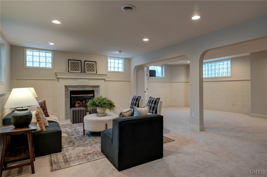 8271 Ashington Drive