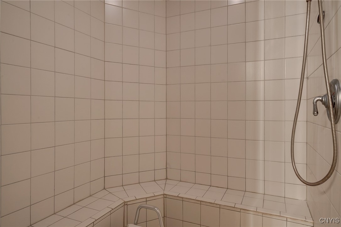 8271 Ashington Drive