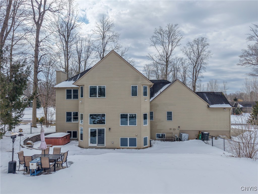 8271 Ashington Drive