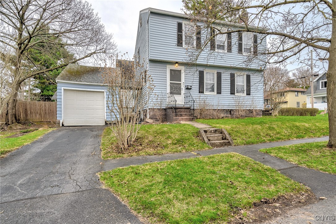 418 Kenwick Drive