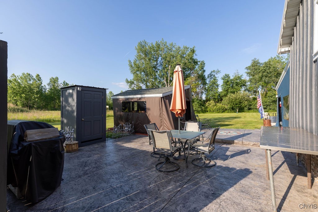 8984/8998 Brewerton Road