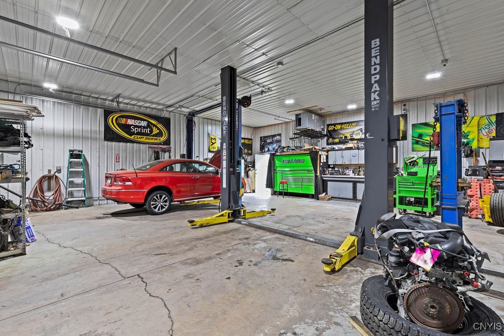 8984/8998 Brewerton Road