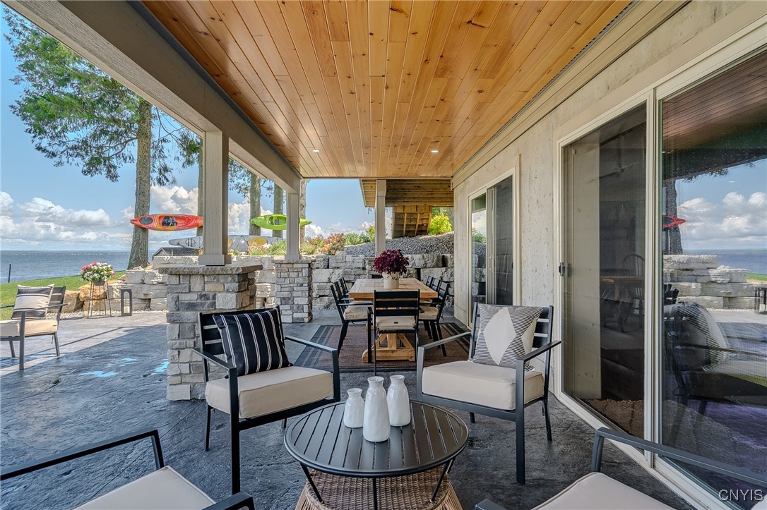 2811 White Haven Road