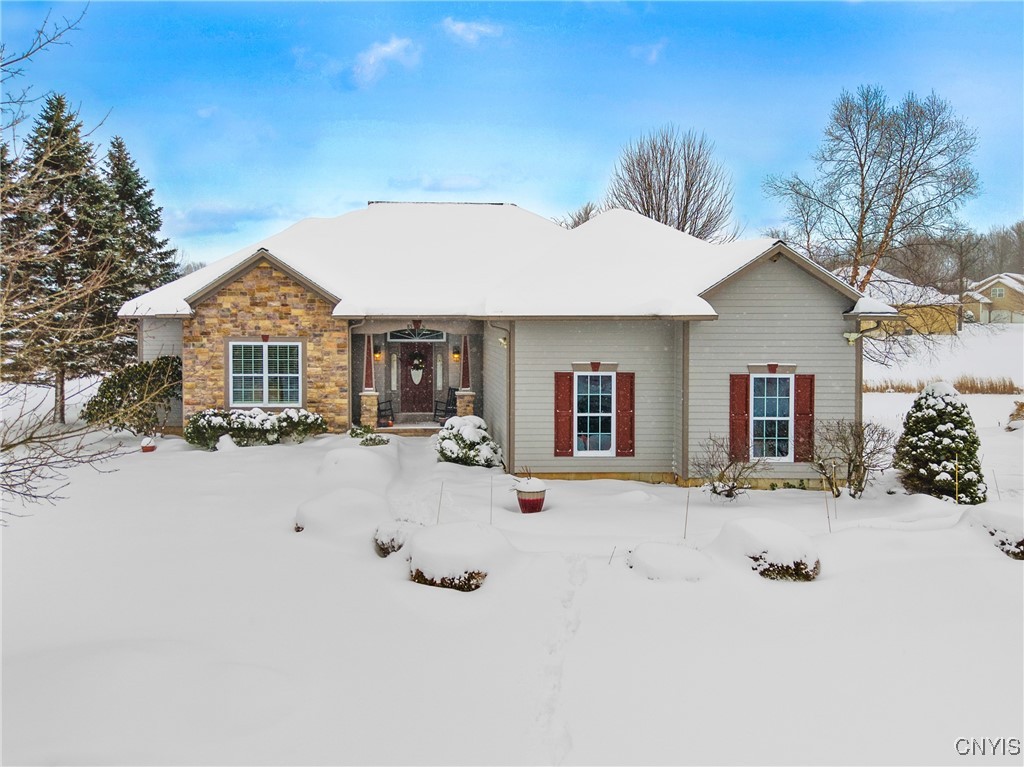 8531 Whisper Ridge Circle