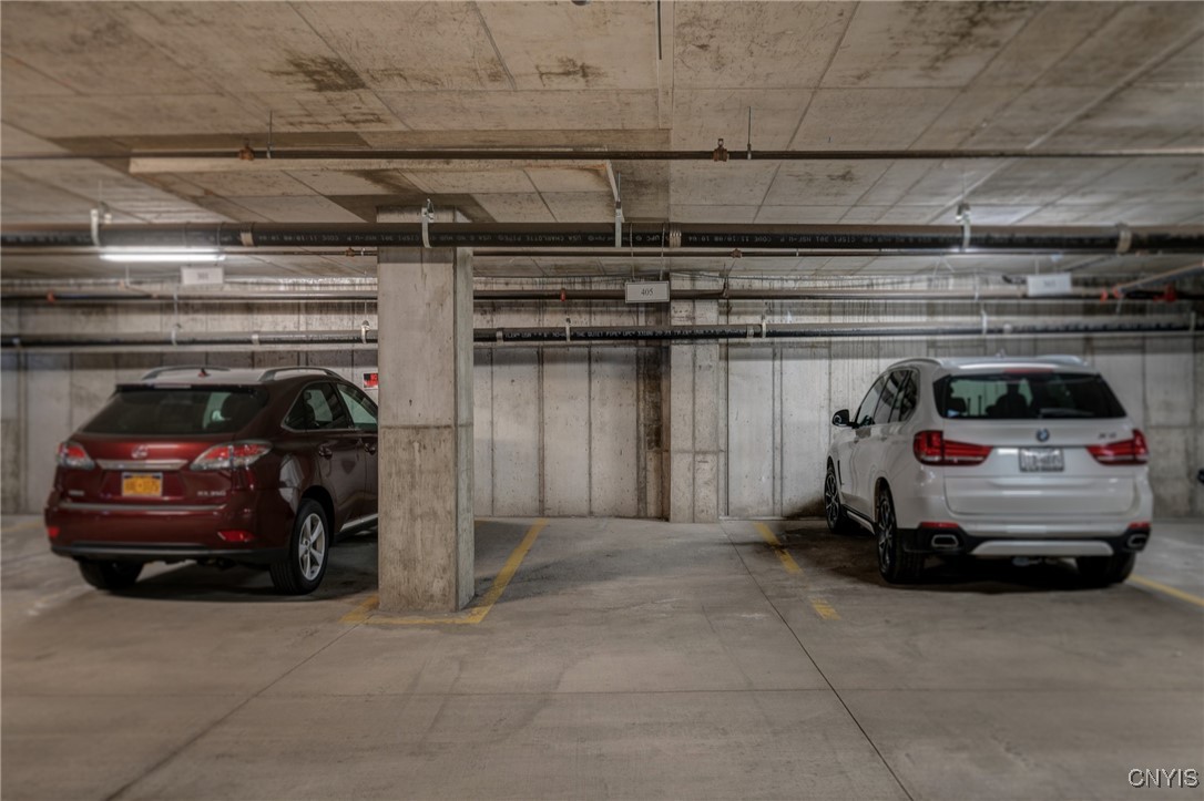 211 West Jefferson Street 405