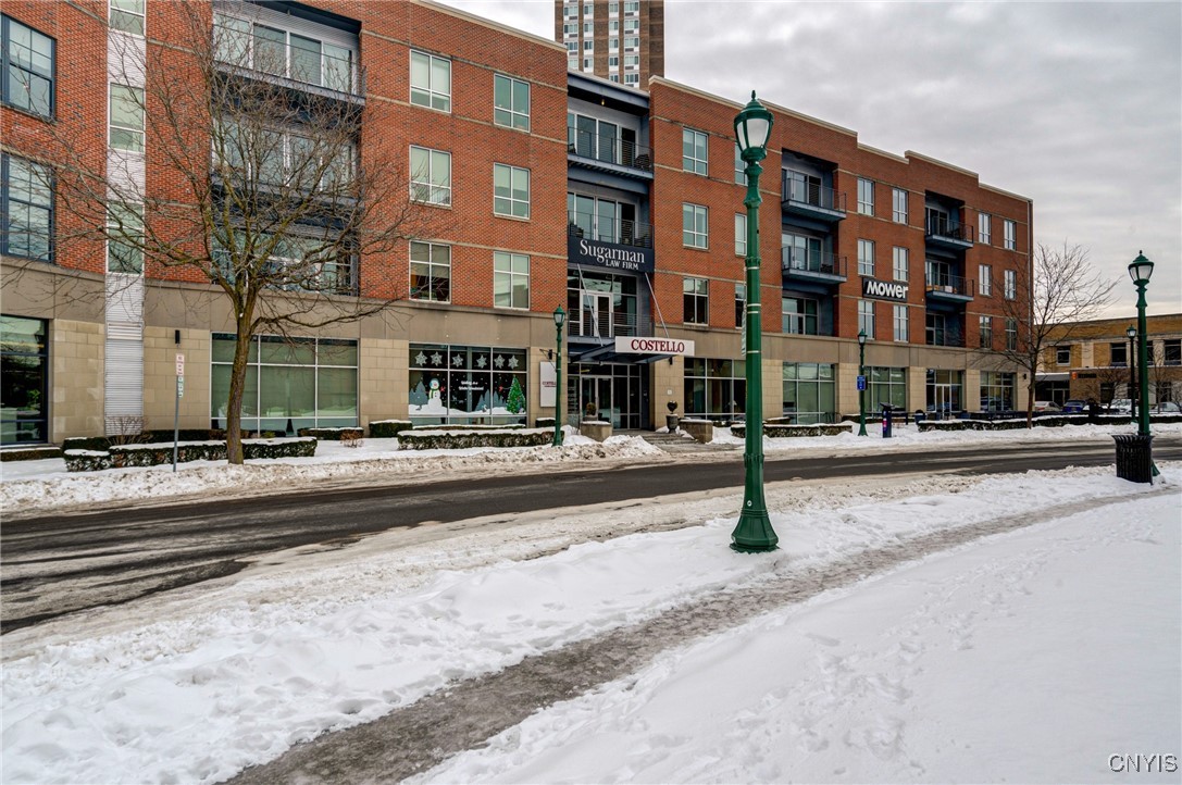 211 West Jefferson Street 405