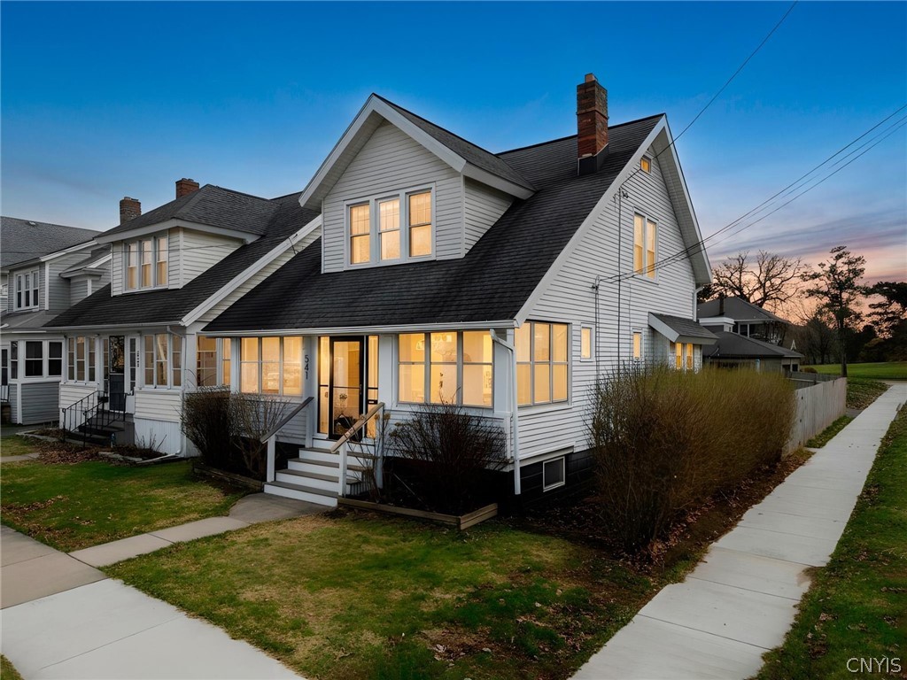 541 Whittier Avenue