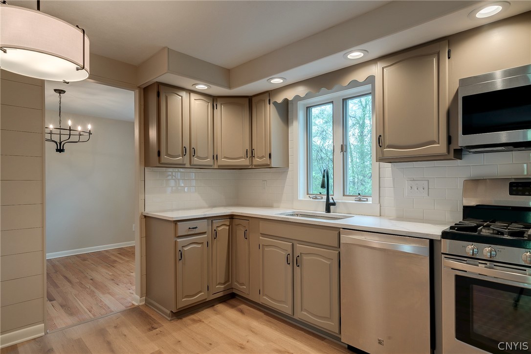 119 Floradale Road