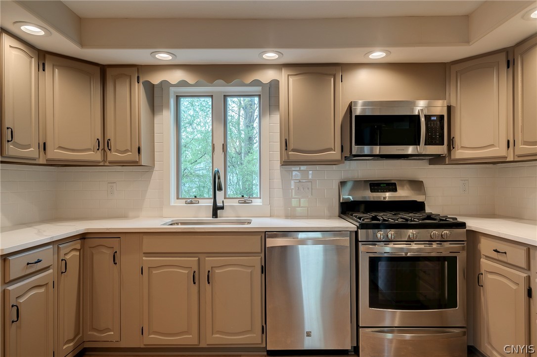 119 Floradale Road