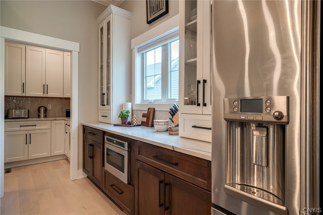 3389 Hickory Knoll Lane