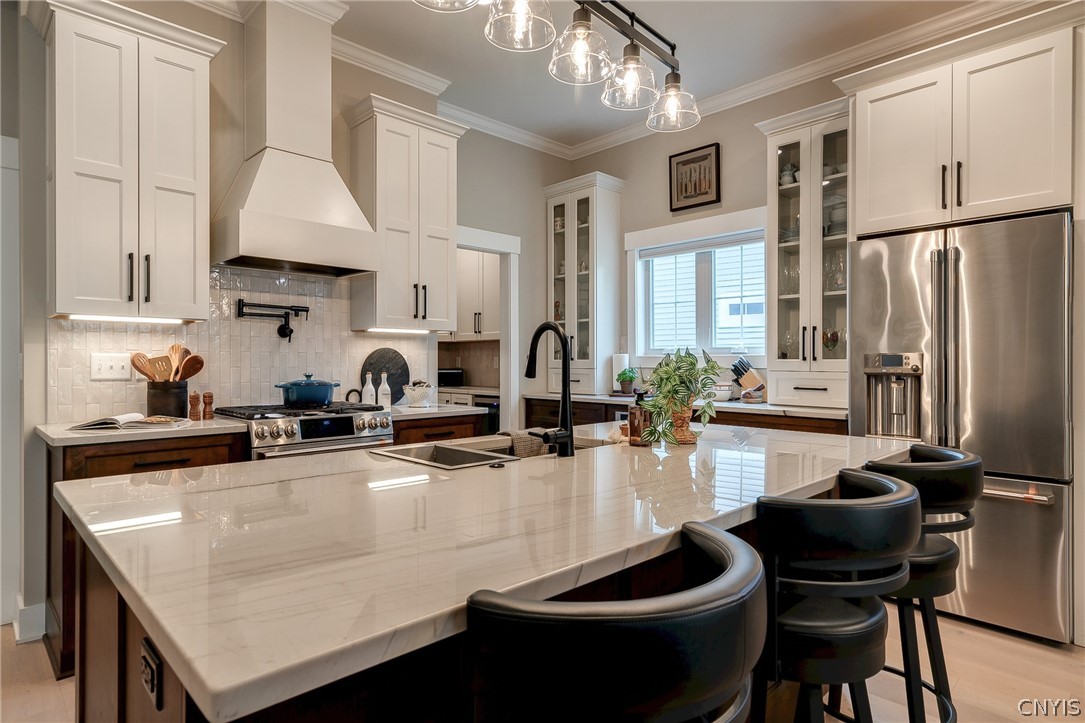 3389 Hickory Knoll Lane