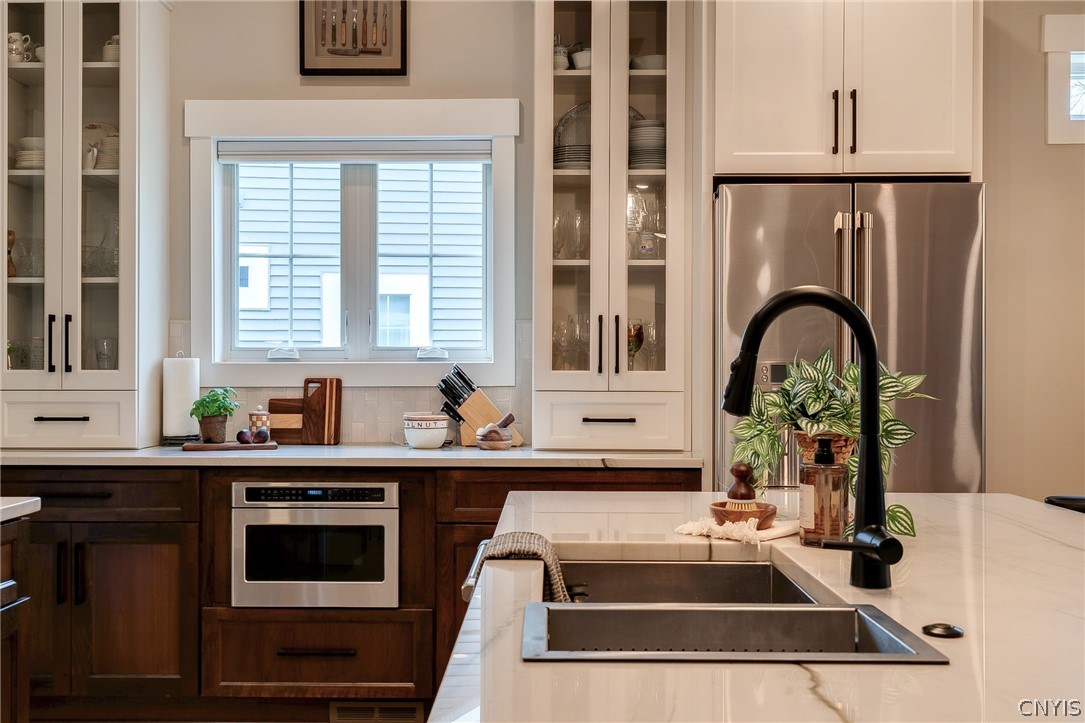 3389 Hickory Knoll Lane