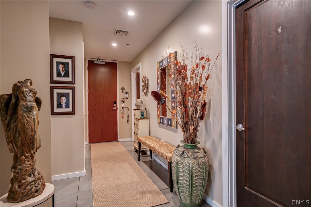 211 West Jefferson Street R302
