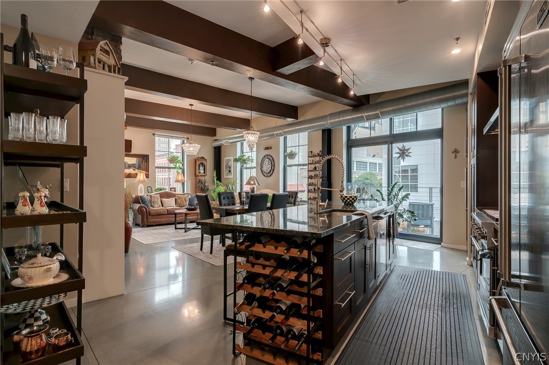 211 West Jefferson Street R302