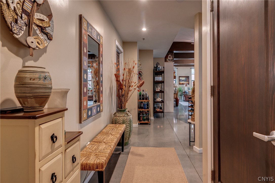 211 West Jefferson Street R302