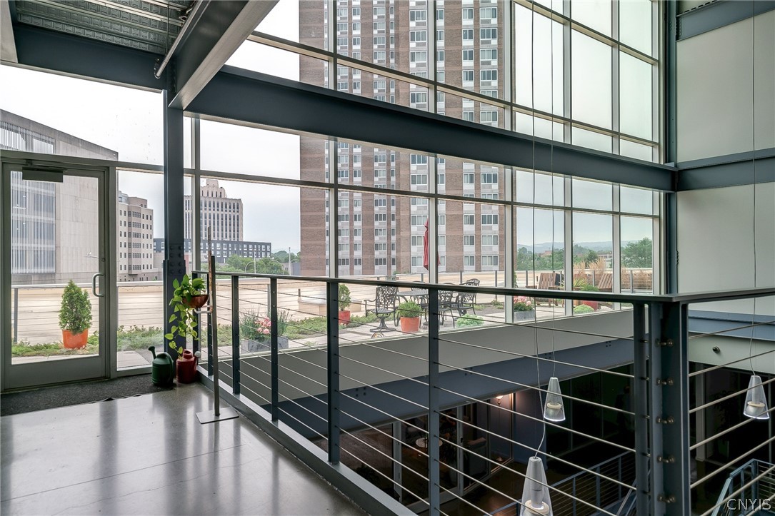 211 West Jefferson Street R302