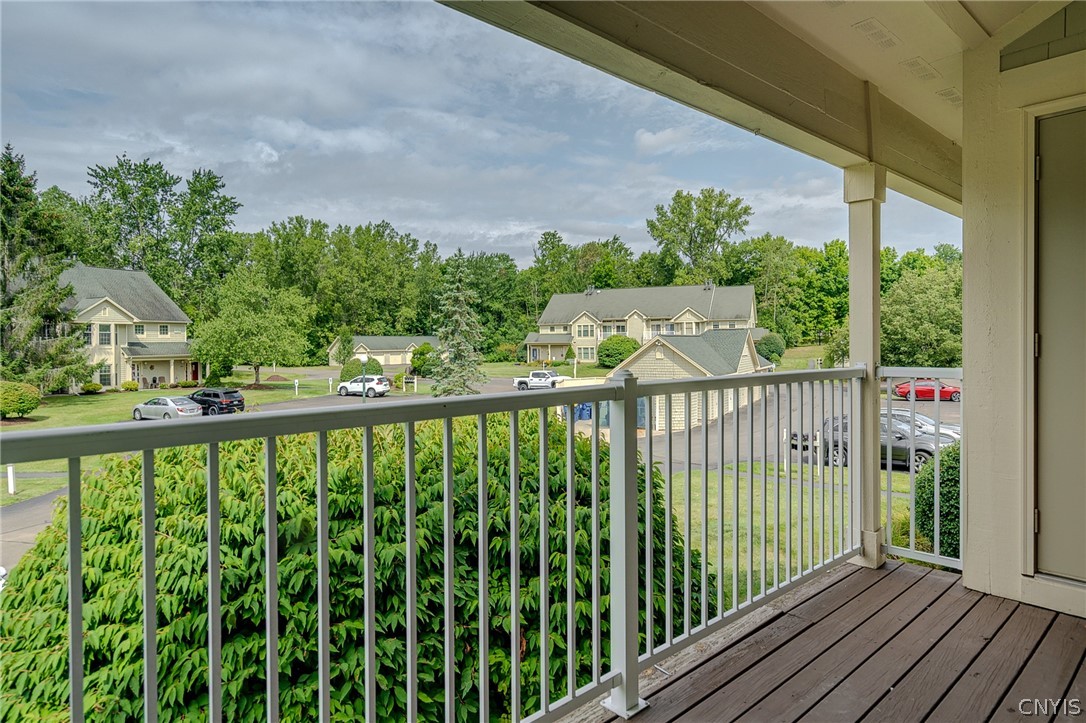 2404 Pipers Court