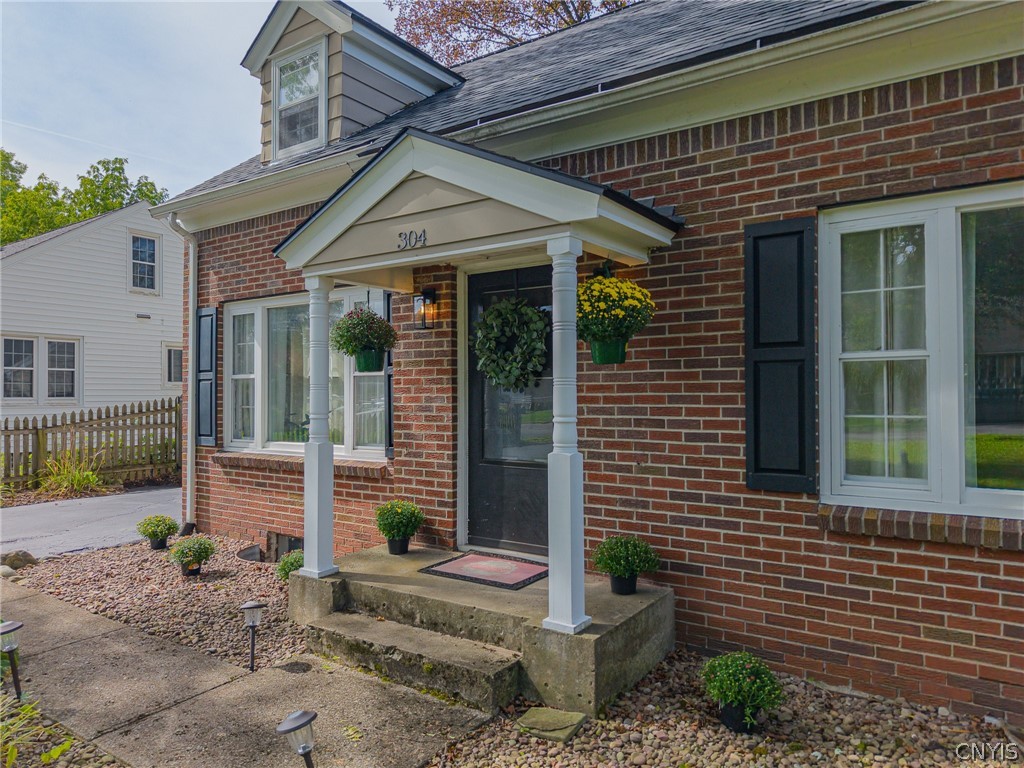 304 Meadow Road