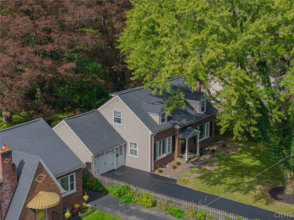 304 Meadow Road