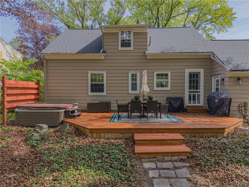 304 Meadow Road