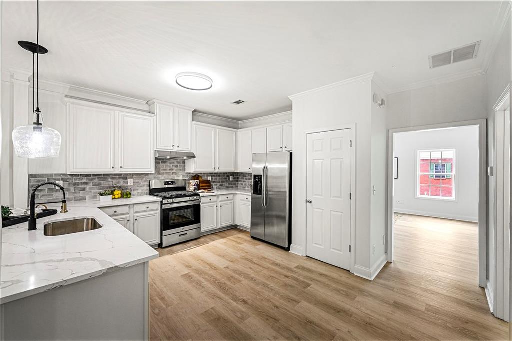 3460 Lockmed Drive