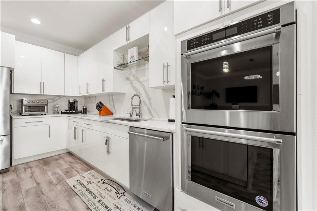 682 Cobblestone Creek Lane