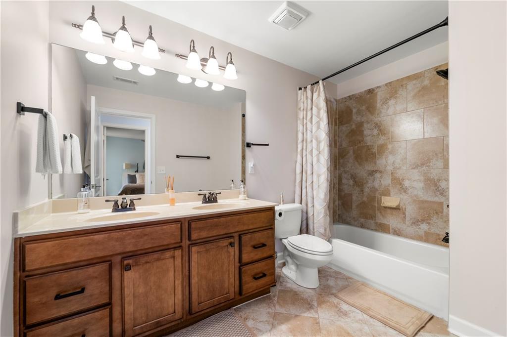 682 Cobblestone Creek Lane