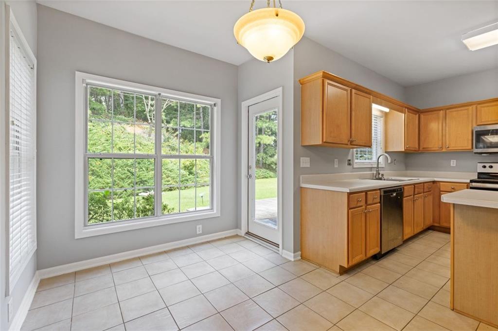 2768 Ballyshannon Court