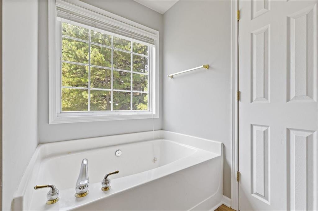 2768 Ballyshannon Court