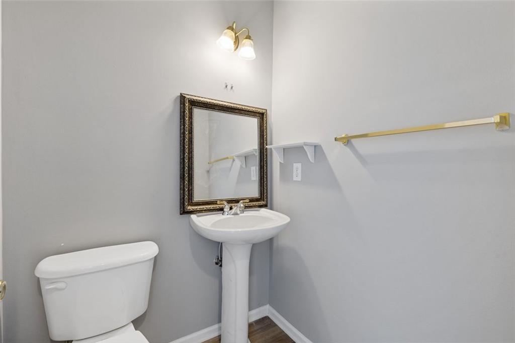 2768 Ballyshannon Court