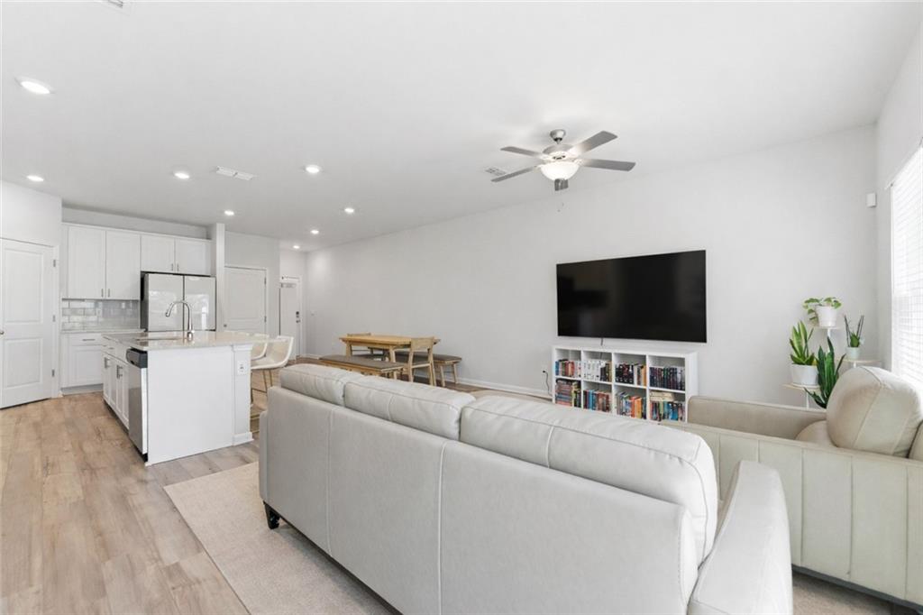 1665 Villageside Court